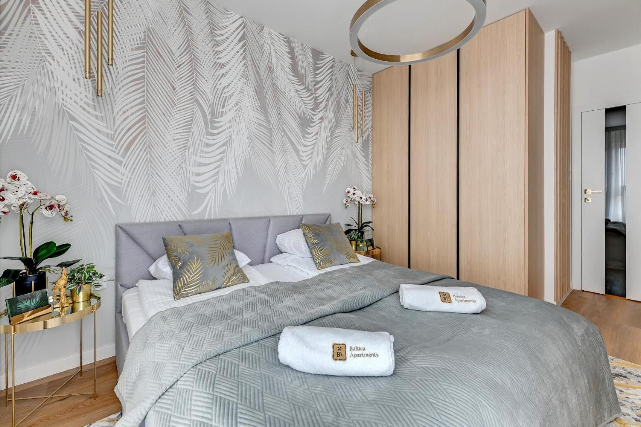 Diamond Suites - Sea View Гданск Екстериор снимка