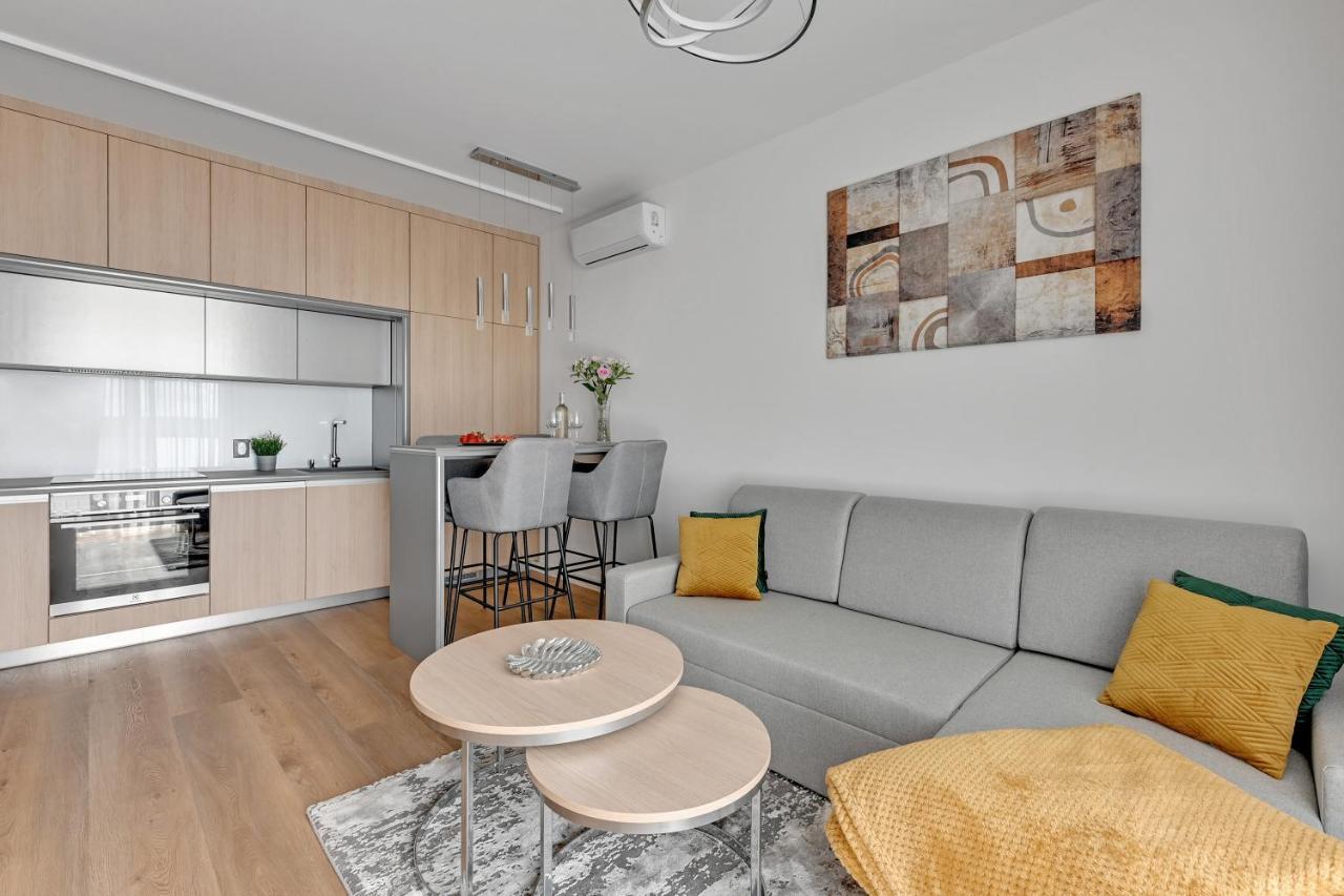 Diamond Suites - Sea View Гданск Екстериор снимка