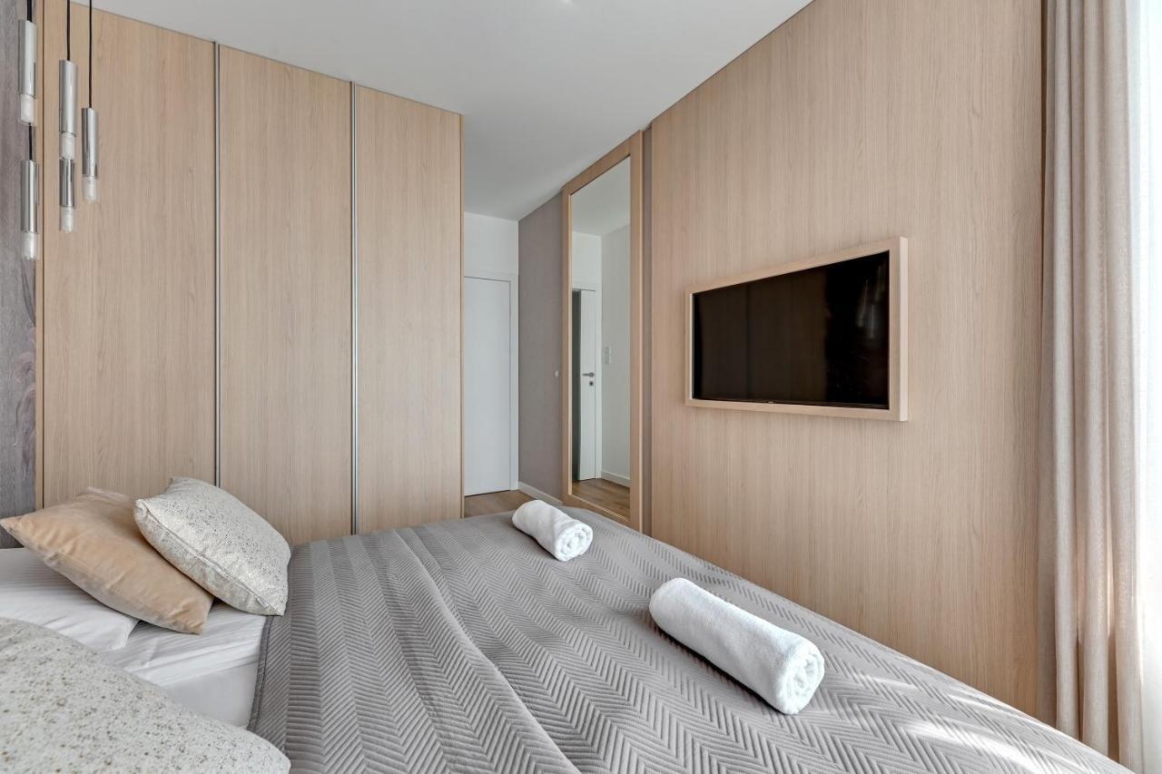 Diamond Suites - Sea View Гданск Екстериор снимка