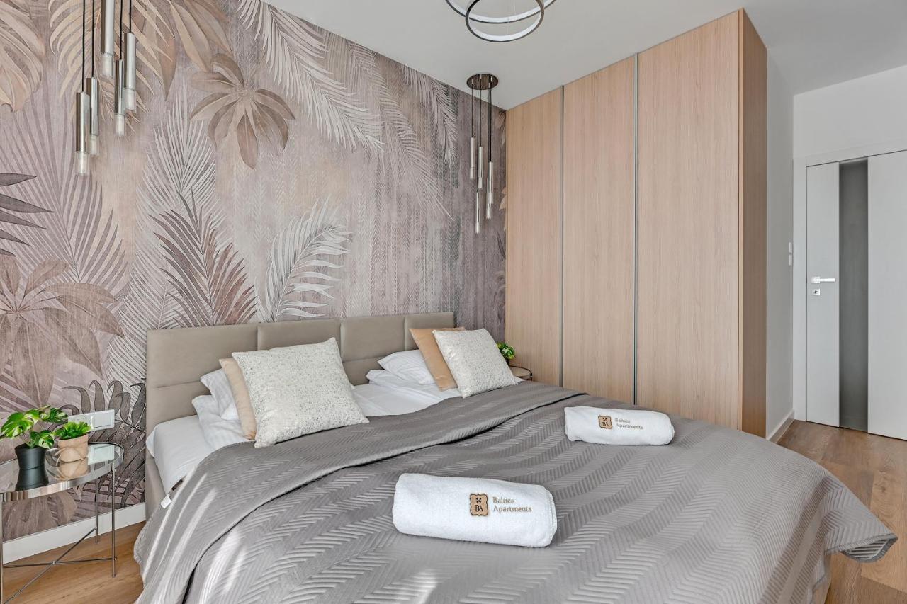 Diamond Suites - Sea View Гданск Екстериор снимка